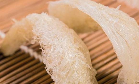 燕窩的功效與作用是什么？吃燕窩對(duì)人體有哪些好處？
